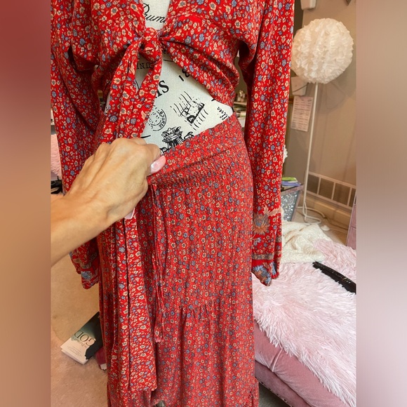 Bohemian Cropped Pheasant Blouse and Skirt Set❤️ - Picture 6 of 15